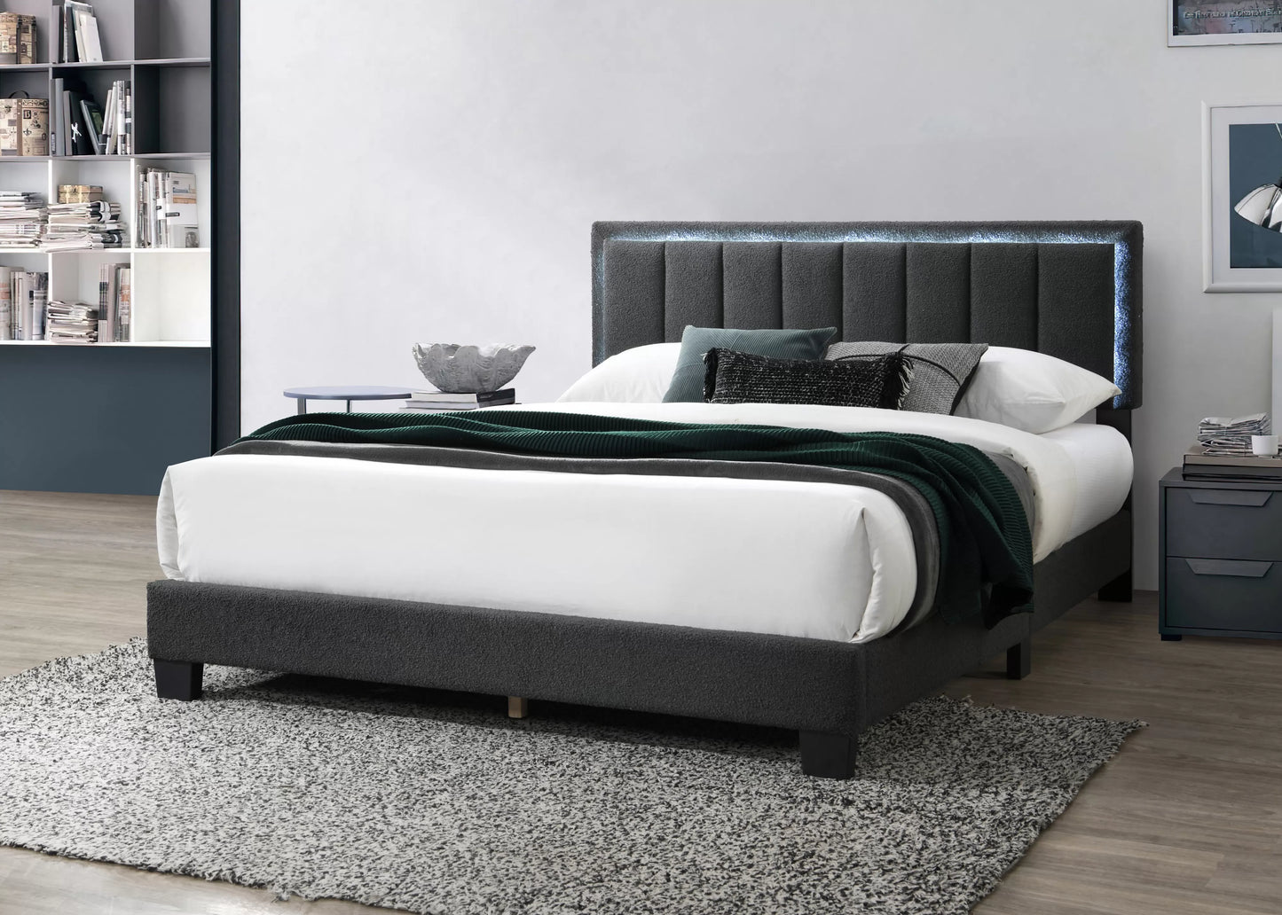 Full/Queen Size Bed