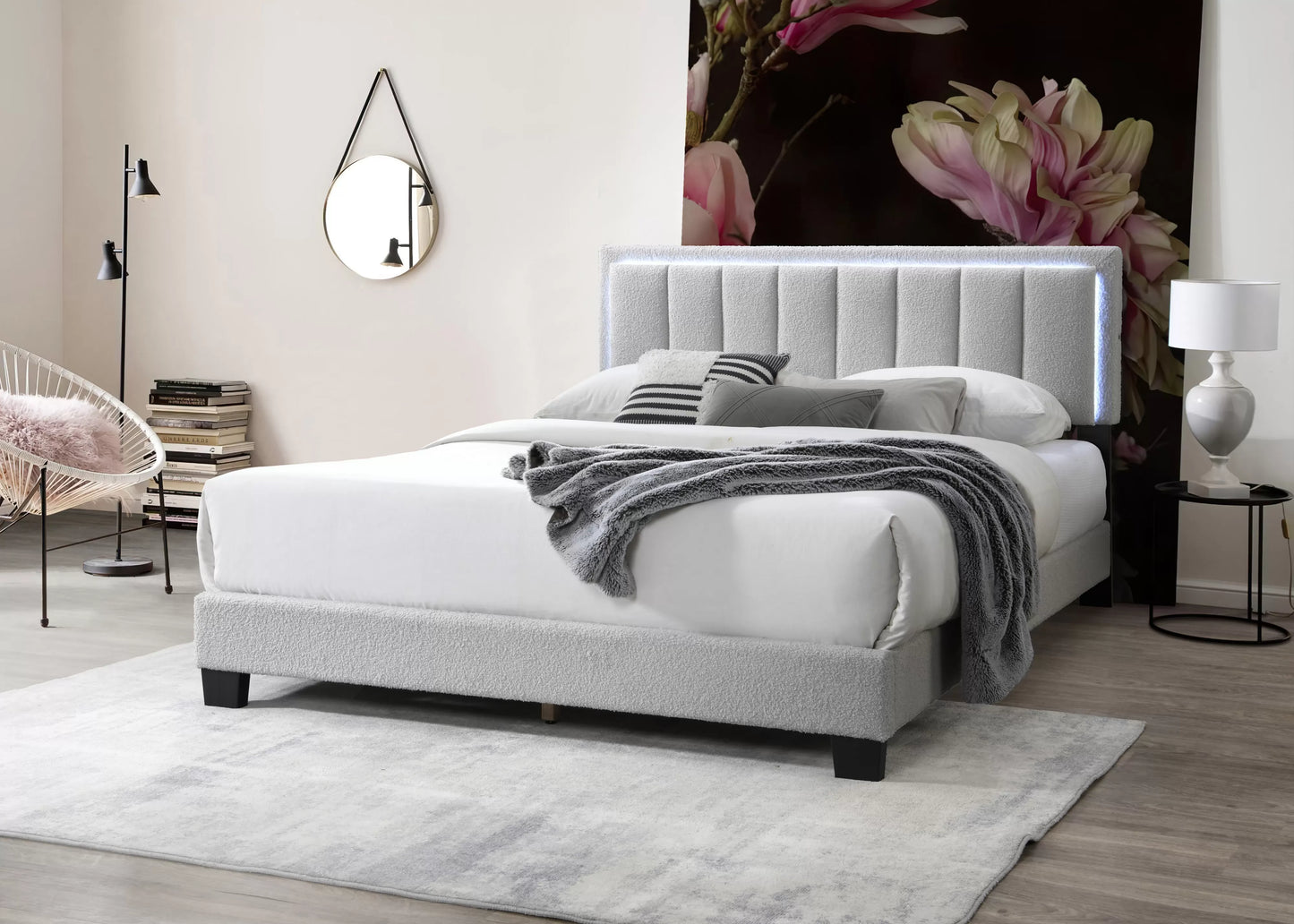 Full/Queen Size Bed