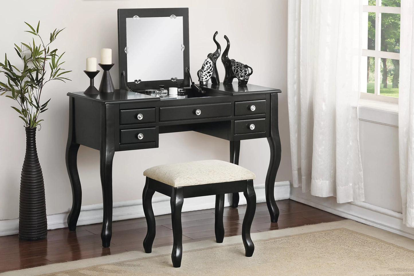 Vanity Set With Stool