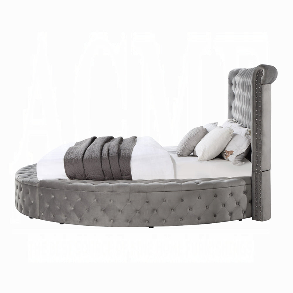 Gaiva Queen/ E King Bed W/Storage