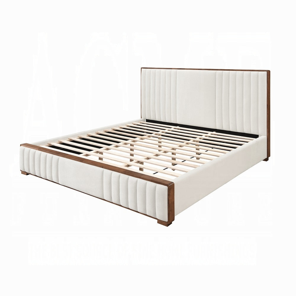 Kaleea Queen/ E King Bed